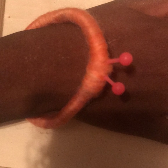 Ladybug bracelet - Picture 2 of 4